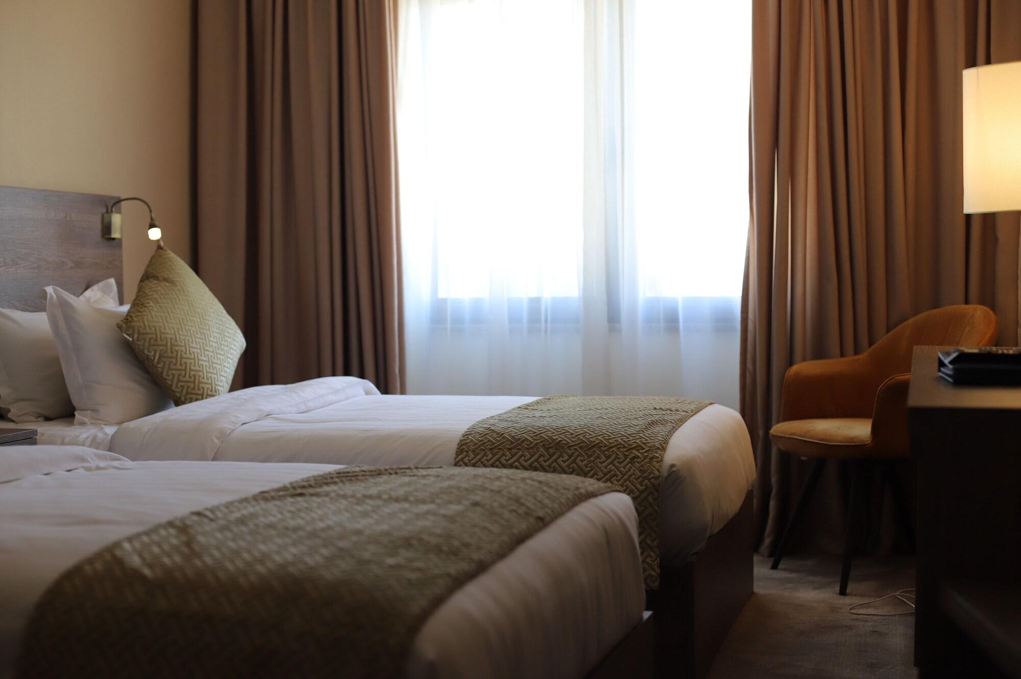 The Sanrock Hotel Amman Exterior foto