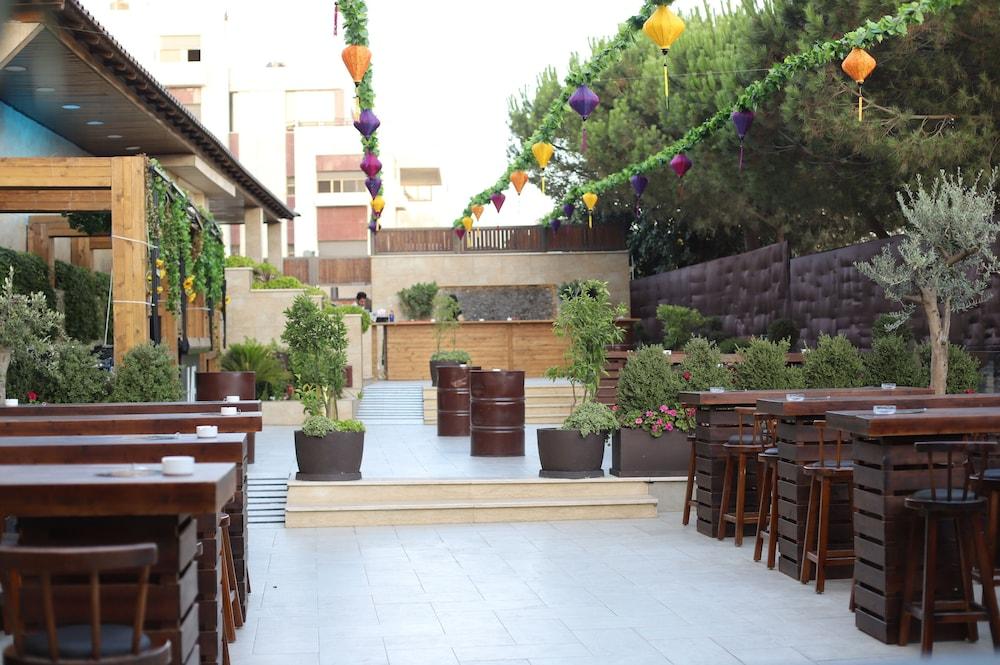 The Sanrock Hotel Amman Exterior foto