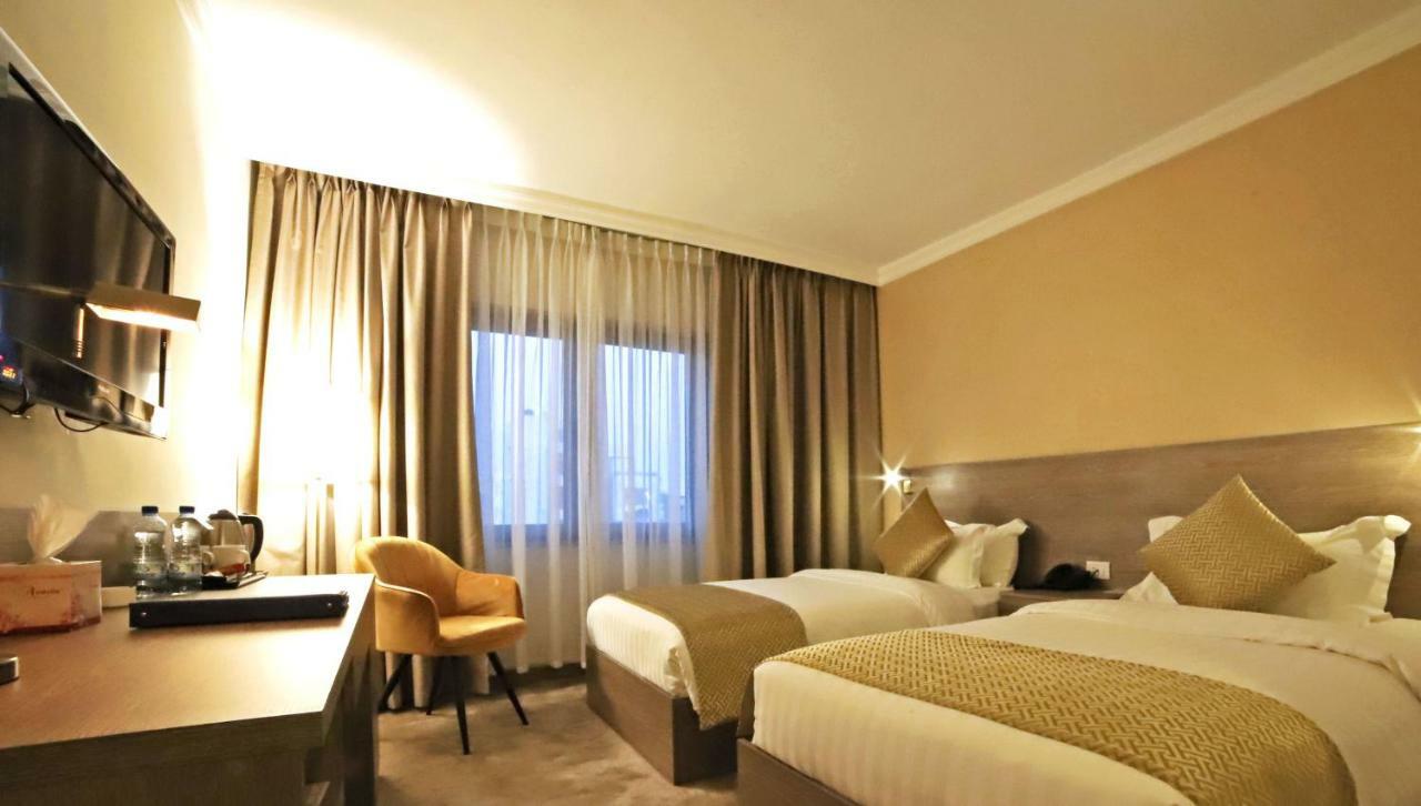 The Sanrock Hotel Amman Exterior foto